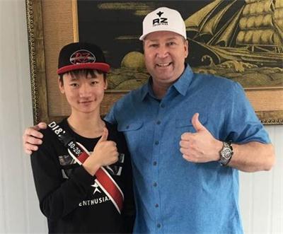 依舊選擇哈雷！